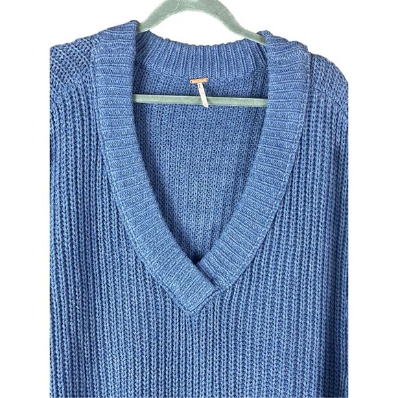 Free People Clyde Slate Blue Chunky Knit Boho V-Neck Sweater Vest Layering XS - Picture 2 of 6
